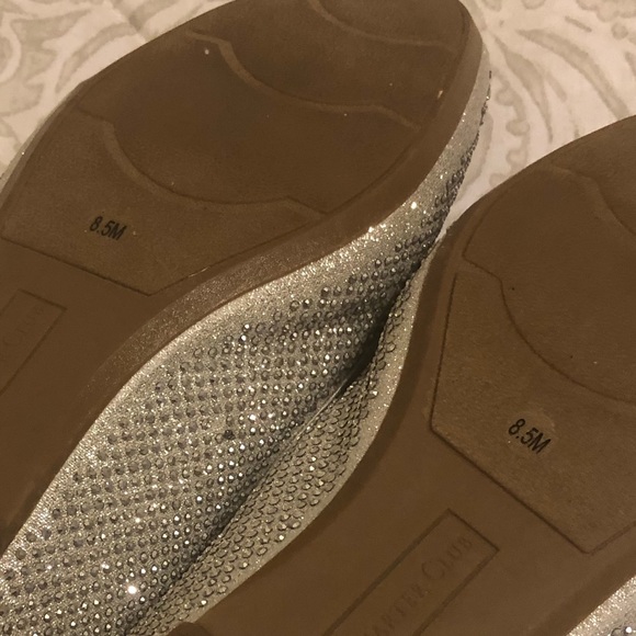 Beautiful and classic flat shoes from Charter Club size 8.5 like new - Picture 6 of 6